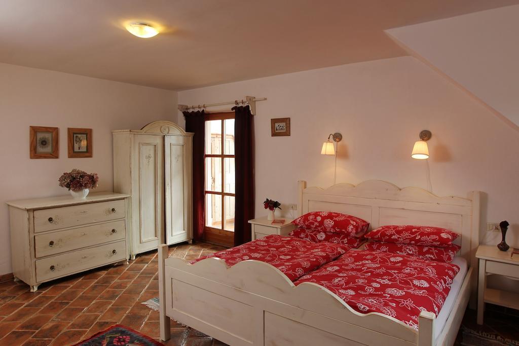 Guesthouse Novak Dvor Room photo